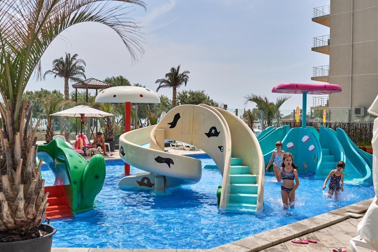 Ferienwohnung Rebeq Alezzi Beach Năvodari Exterior foto